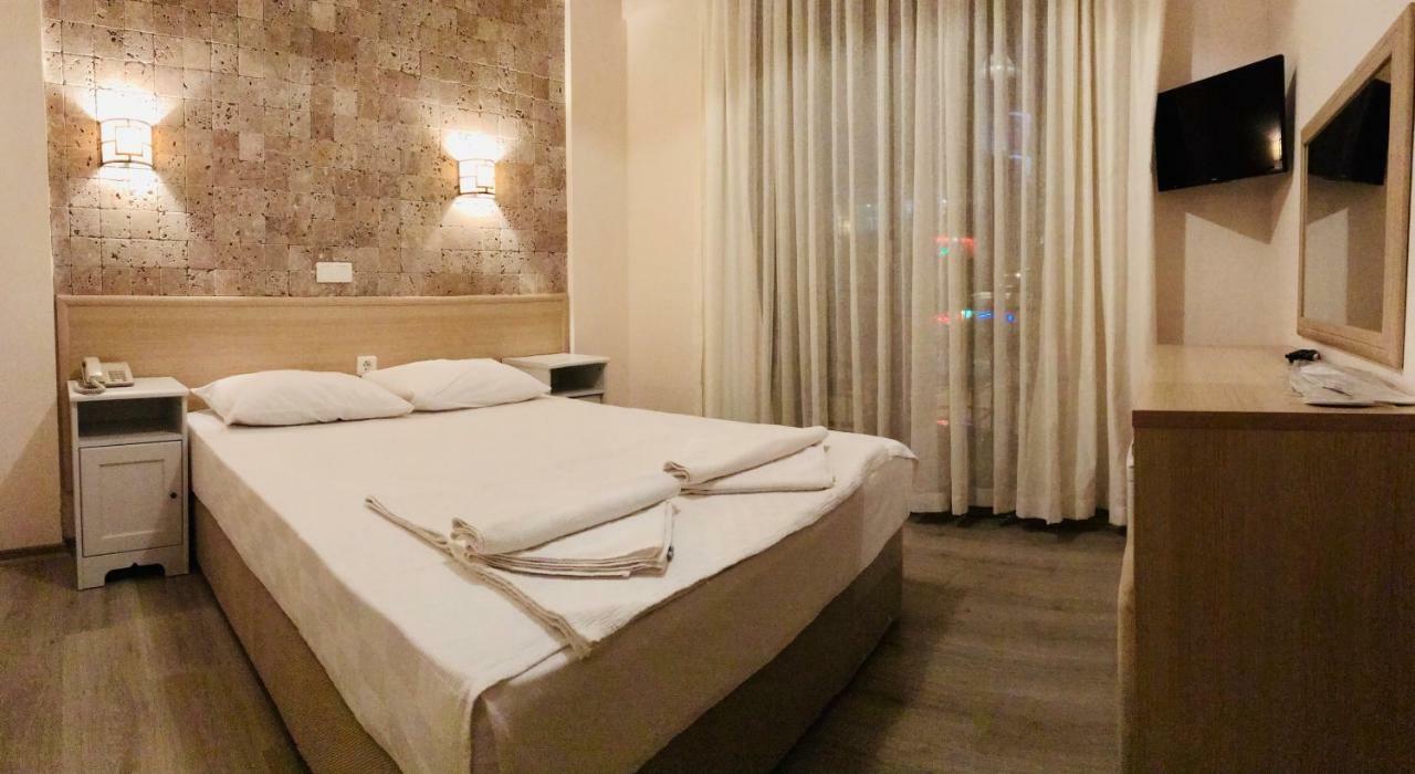 Bayram Hotel Çeşme Eksteriør billede